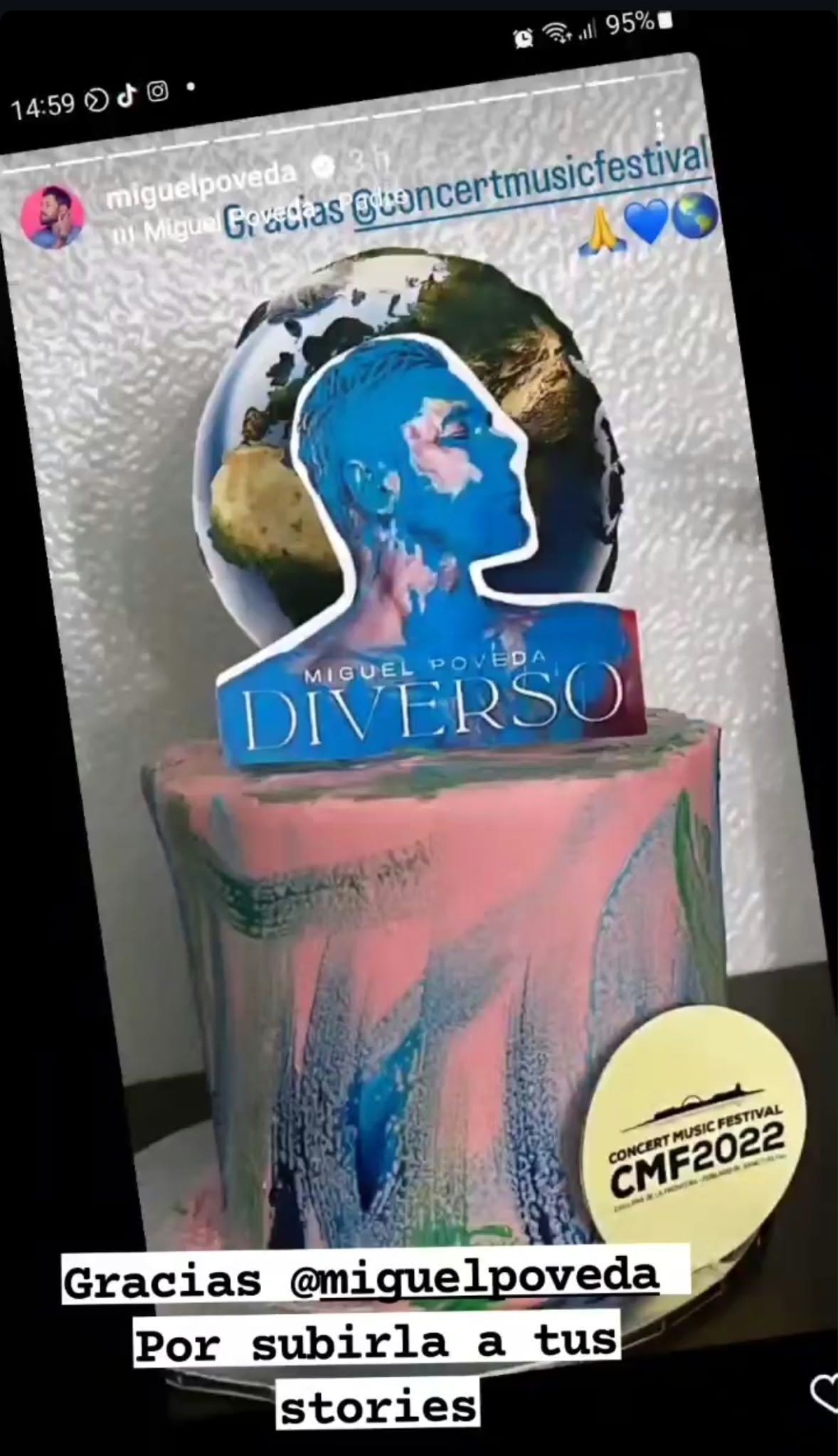 Historia de Instagram de Miguel Poveda con la tarta del festival